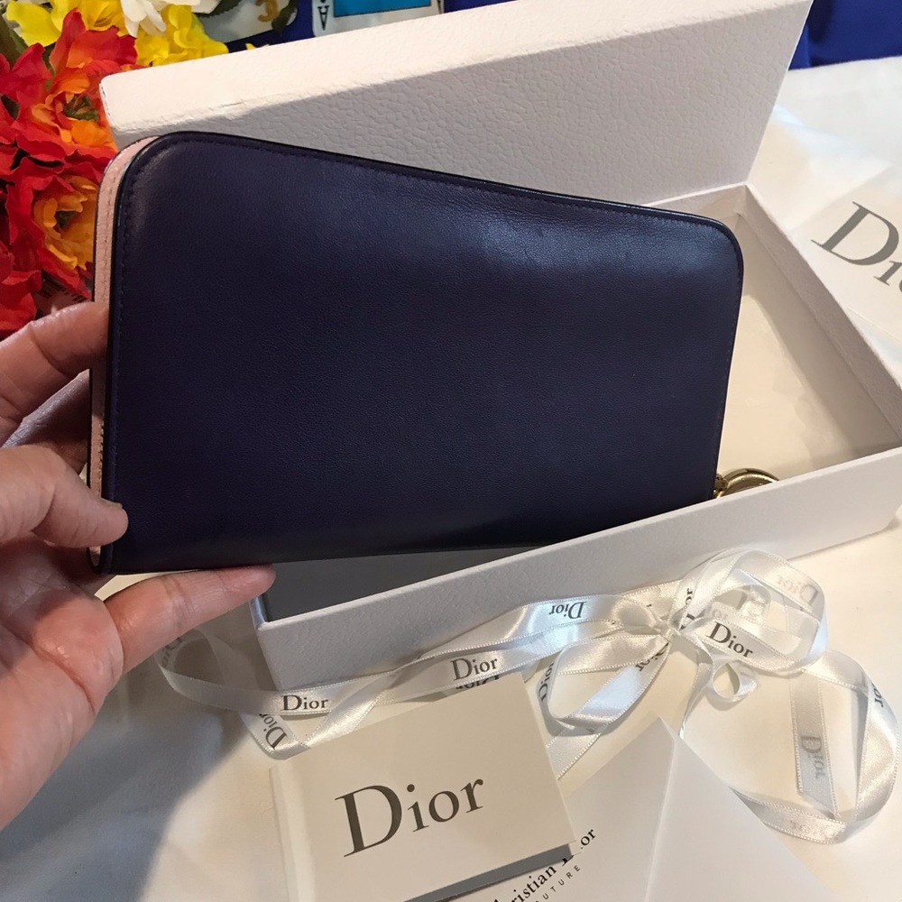 ‼️ SOLD‼️ Authentic Christian Dior long wallet